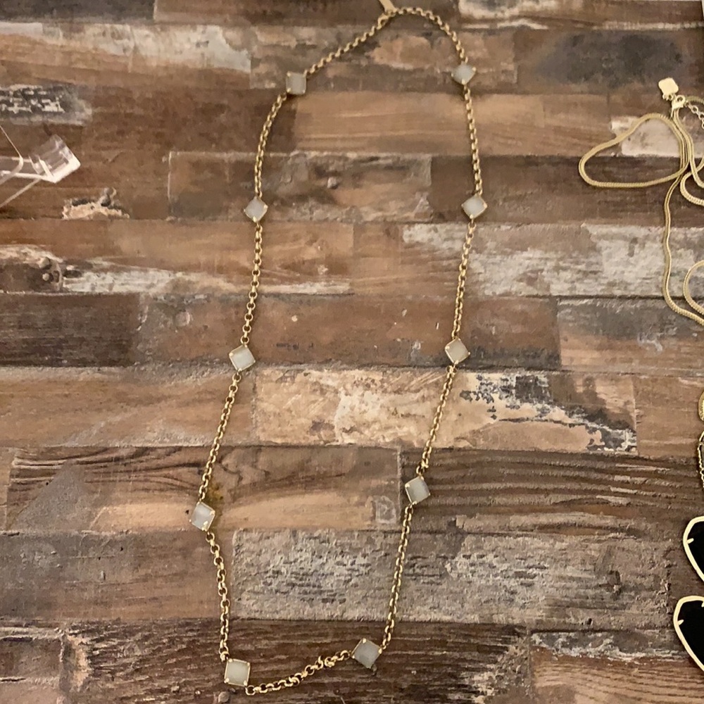 Kendra Scott long necklace